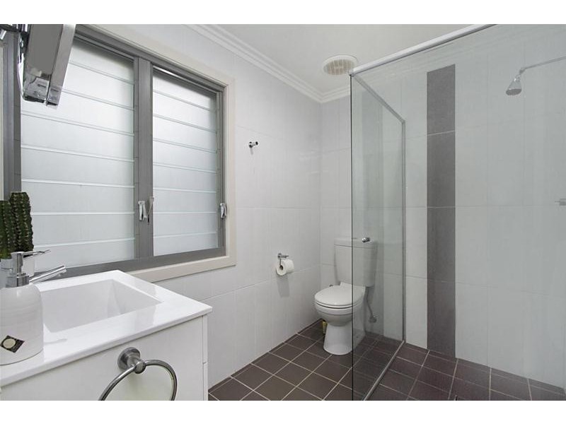 2 Tyalla Court, Tallebudgera QLD 4228