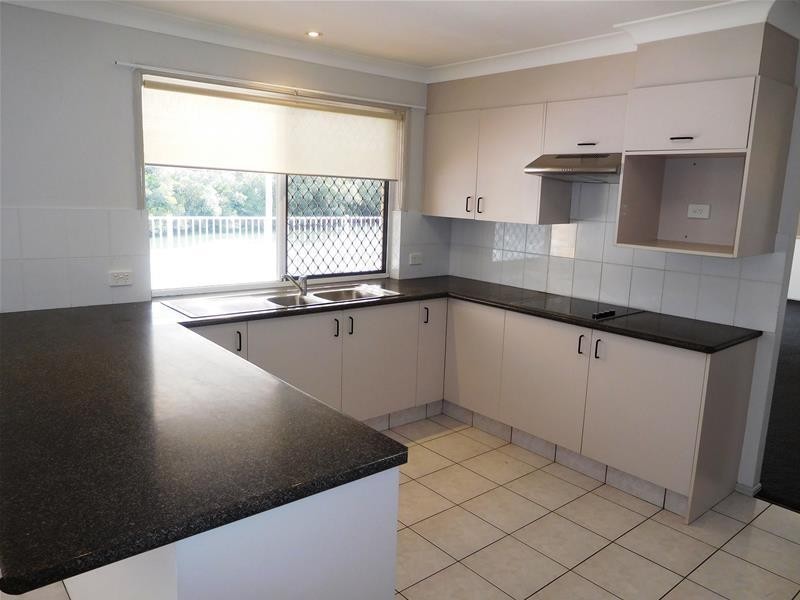 238 Nineteenth Avenue, Elanora QLD 4221