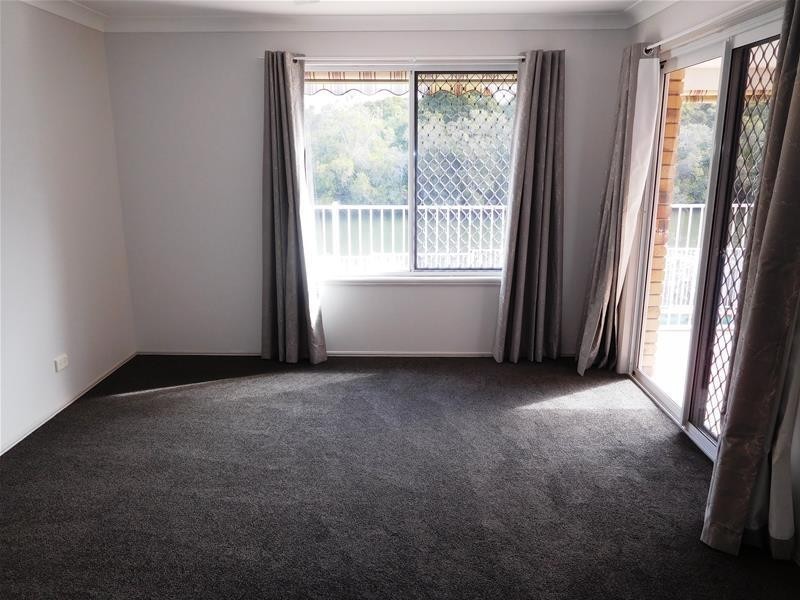 238 Nineteenth Avenue, Elanora QLD 4221