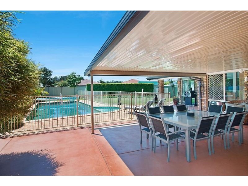 10 Blackbean Court, Elanora QLD 4221