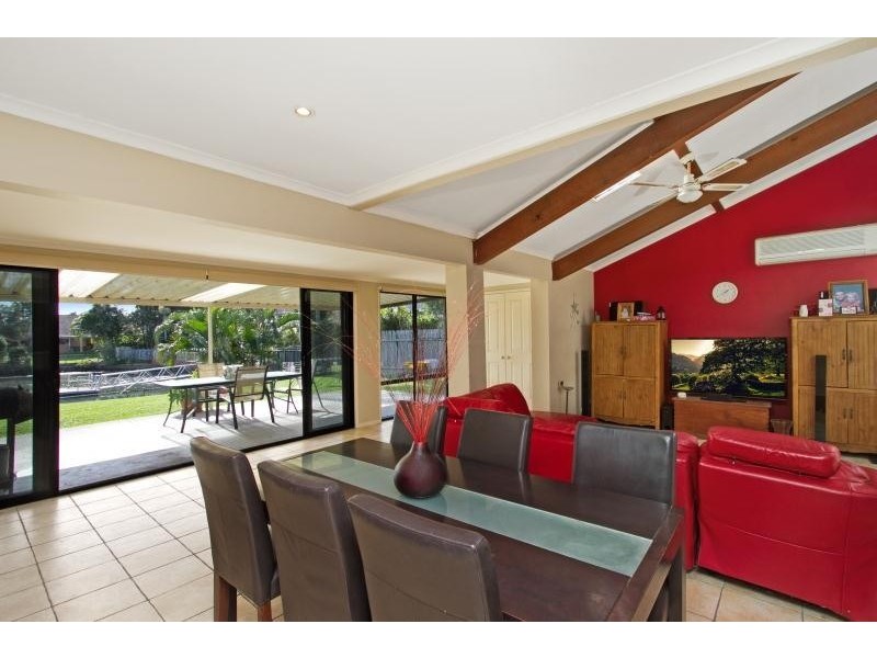 11 Headsail Court, Currumbin Waters QLD 4223