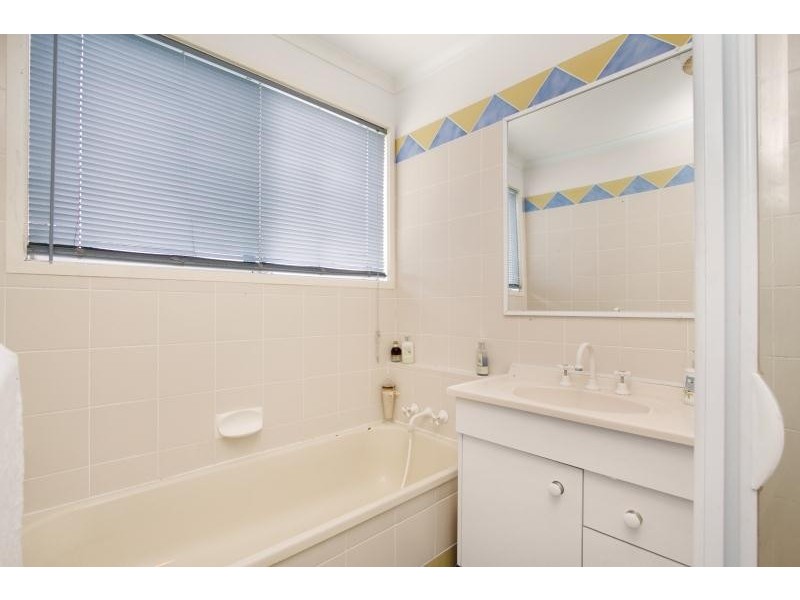 11 Headsail Court, Currumbin Waters QLD 4223