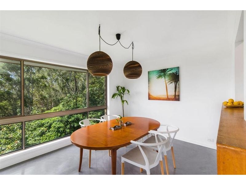 5 Lansell  Avenue, Currumbin QLD 4223