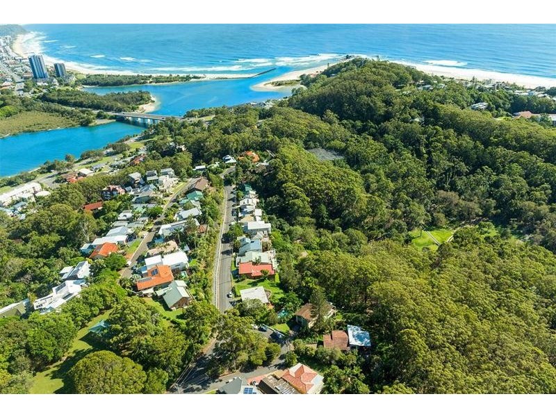5 Lansell  Avenue, Currumbin QLD 4223