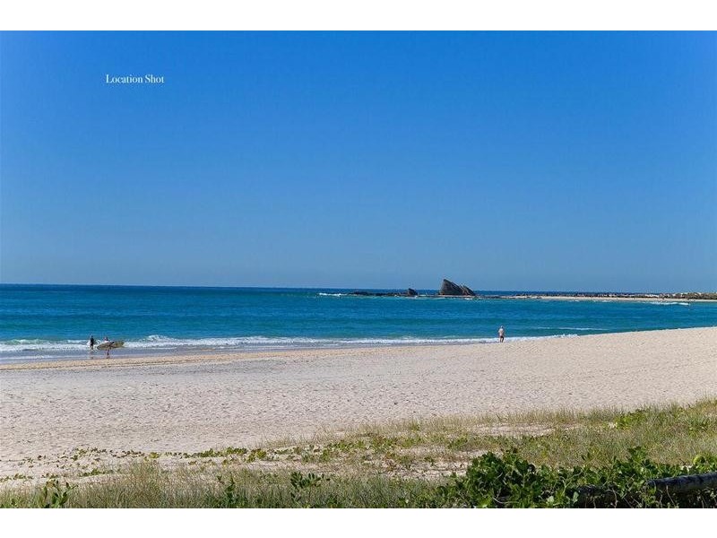 5 Lansell  Avenue, Currumbin QLD 4223