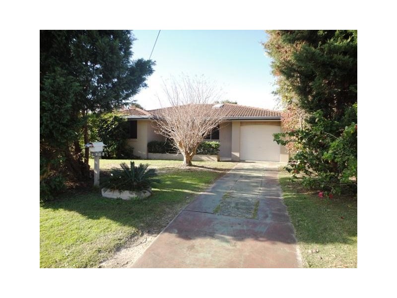 13 Denawen Street, Palm Beach QLD 4221