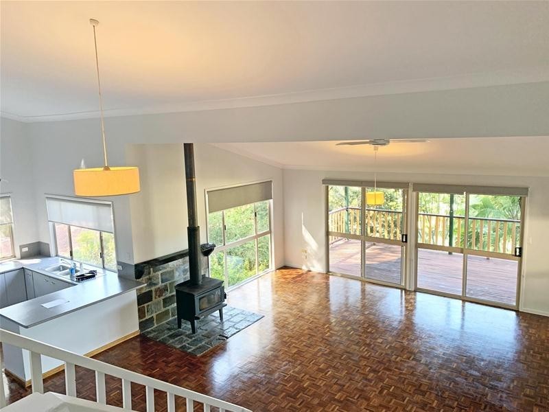 16 Hoffschildt Drive, Currumbin Waters QLD 4223