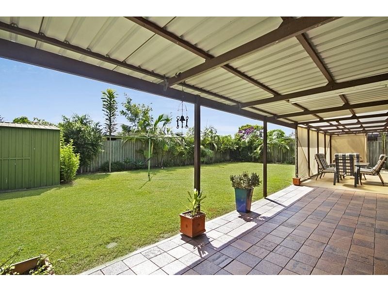 15 Pinon Close, Elanora QLD 4221