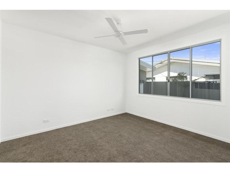 61B Twenty Fifth Avenue, Palm Beach QLD 4221