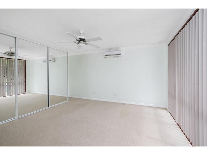 8 Wickepin Court, Elanora QLD 4221