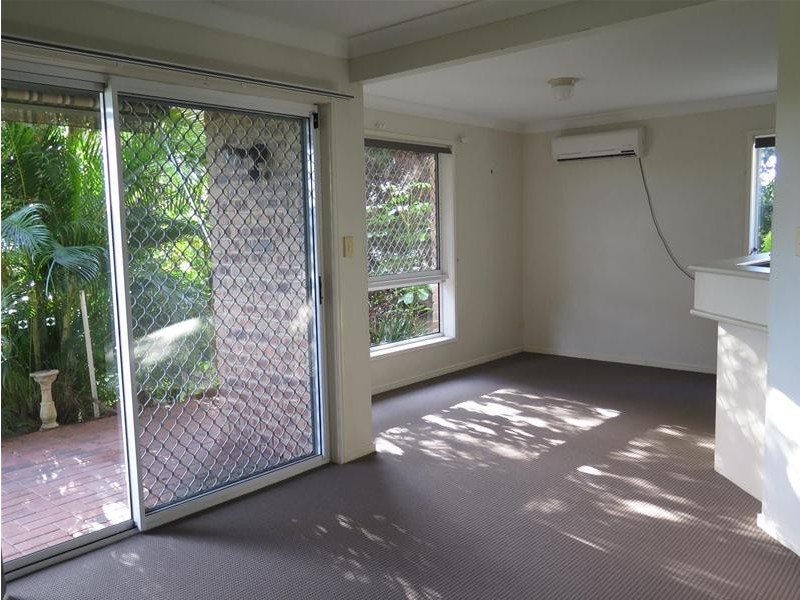 8/1 Lowood Court, Varsity Lakes QLD 4227