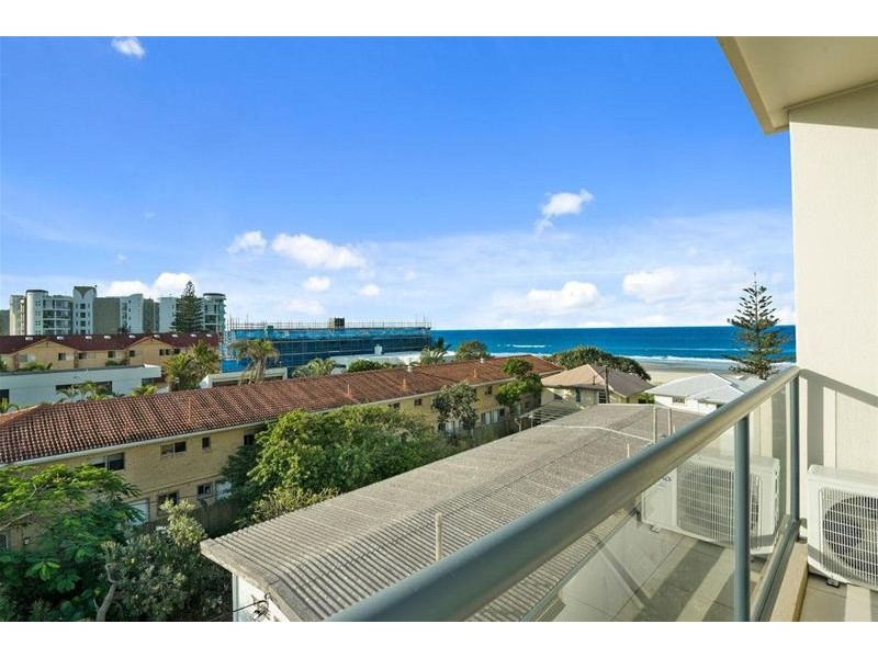 10/1311 Gold Coast Highway, Palm Beach QLD 4221