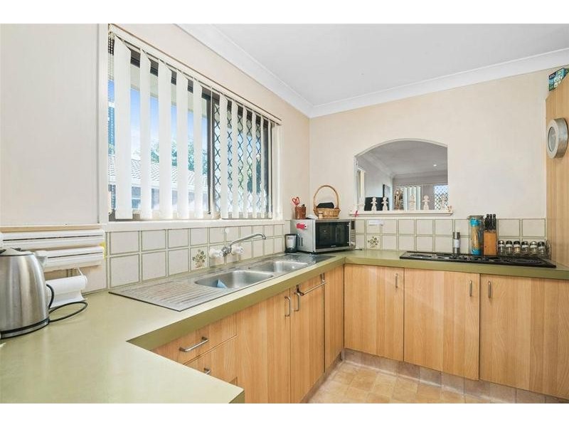 1/7 Banksia Broadway, Burleigh Heads QLD 4220