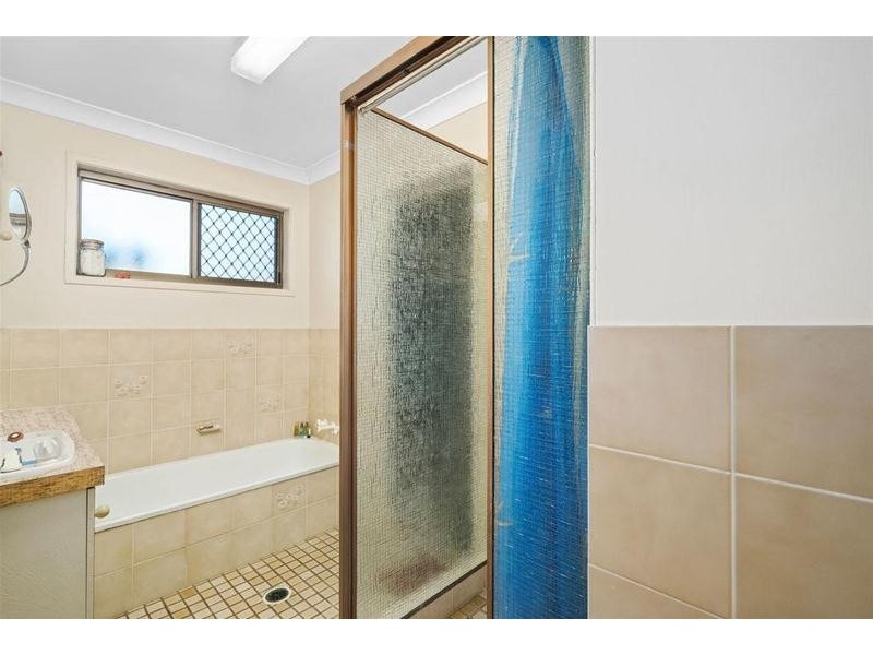 1/7 Banksia Broadway, Burleigh Heads QLD 4220