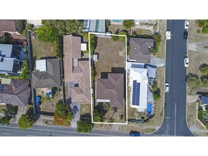 25 Townson Avenue, Palm Beach QLD 4221