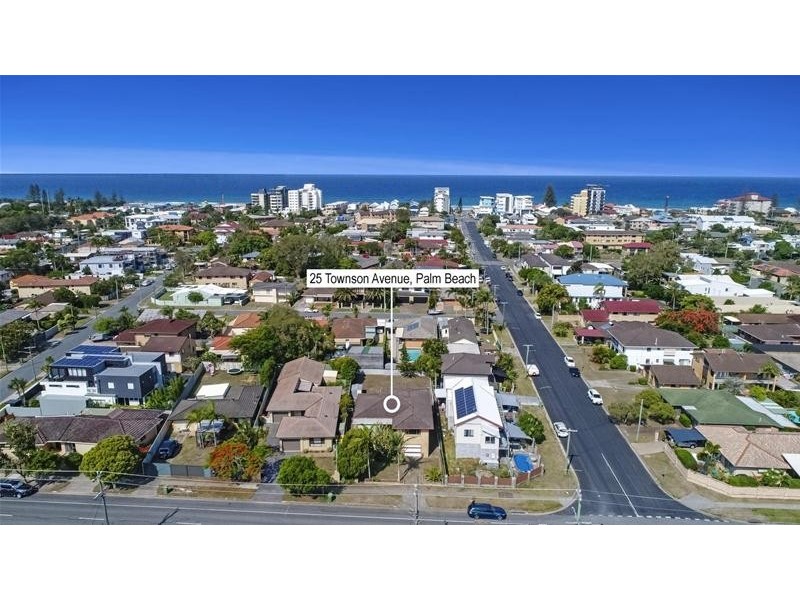 25 Townson Avenue, Palm Beach QLD 4221