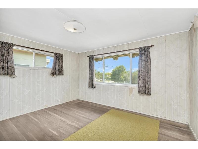 25 Townson Avenue, Palm Beach QLD 4221