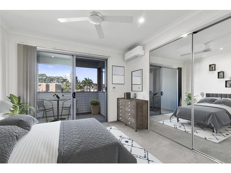 1/10 Molucca Avenue, Palm Beach QLD 4221