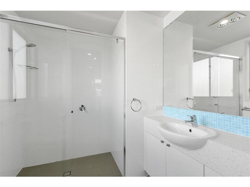 1/10 Molucca Avenue, Palm Beach QLD 4221