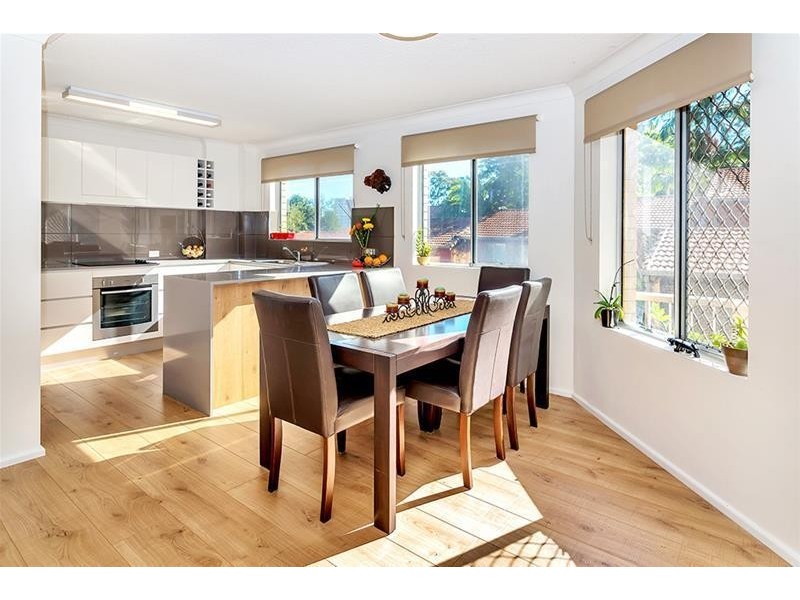 18/11 Hayle Street, Burleigh Heads QLD 4220