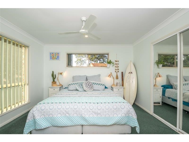 57 Silver Glade Drive, Elanora QLD 4221