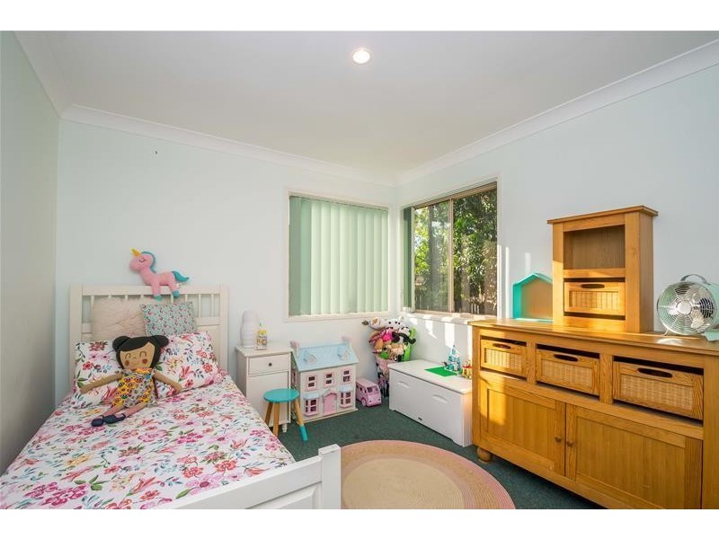 57 Silver Glade Drive, Elanora QLD 4221