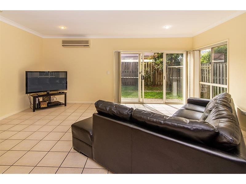 4/17 Camphor Wood Court, Robina QLD 4226