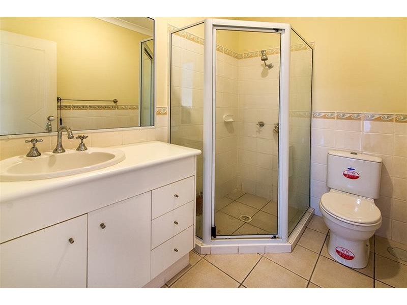 4/17 Camphor Wood Court, Robina QLD 4226