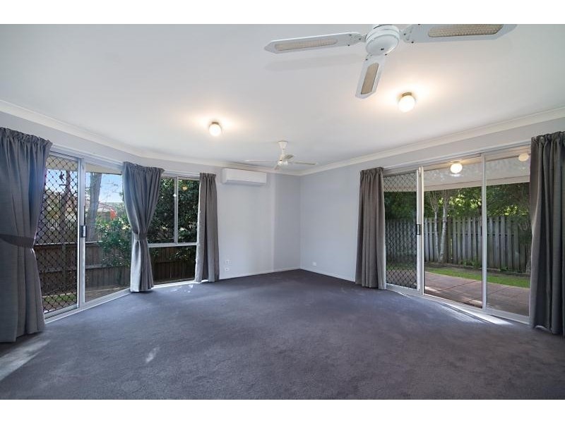 10 Baumea Court, Elanora QLD 4221