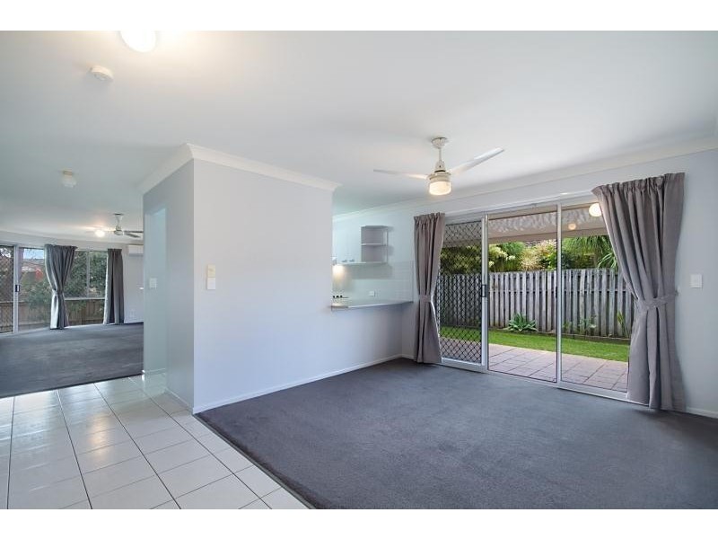 10 Baumea Court, Elanora QLD 4221