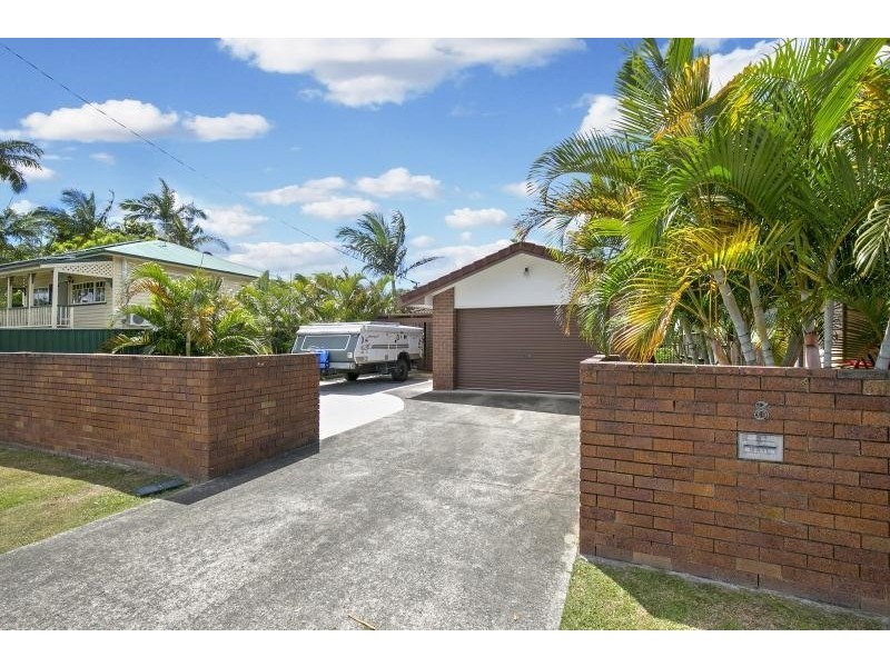 8 Currumbin Creek Road, Currumbin Waters QLD 4223