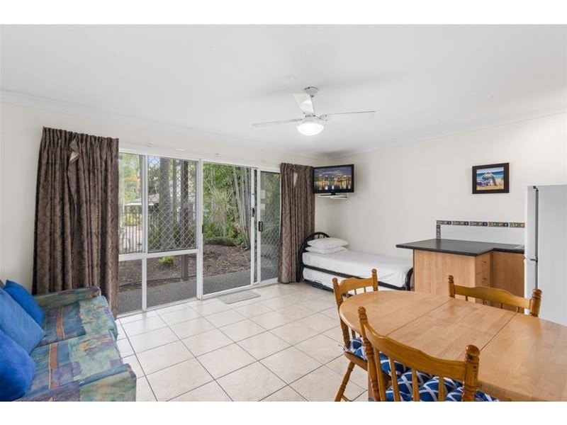 10/12 Coolgardie Street, Elanora QLD 4221