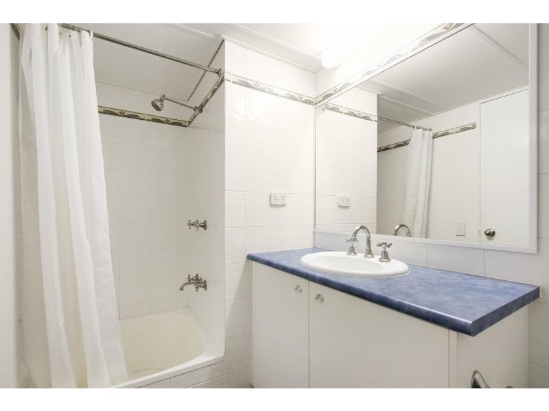 23/1941 Gold Coast Highway, Burleigh Heads QLD 4220