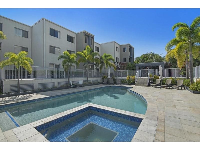 6/2329-2341 Gold Coast Highway, Mermaid Beach QLD 4218