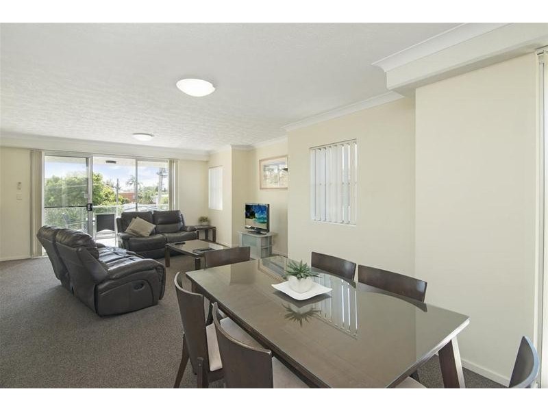 6/2329-2341 Gold Coast Highway, Mermaid Beach QLD 4218