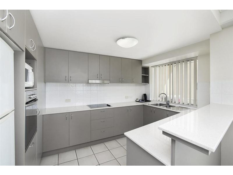 6/2329-2341 Gold Coast Highway, Mermaid Beach QLD 4218