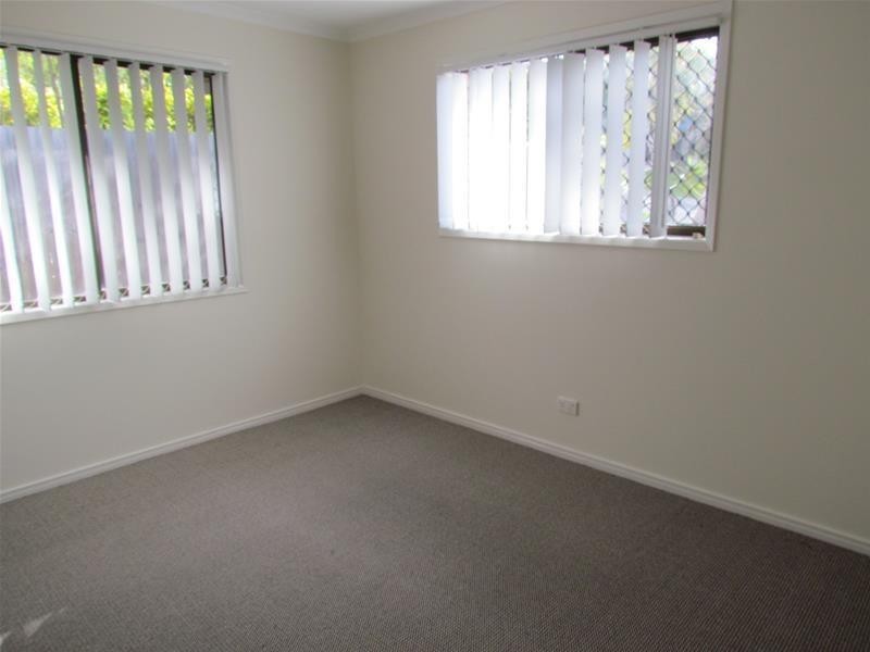 8 Hillier Street, Currumbin Waters QLD 4223