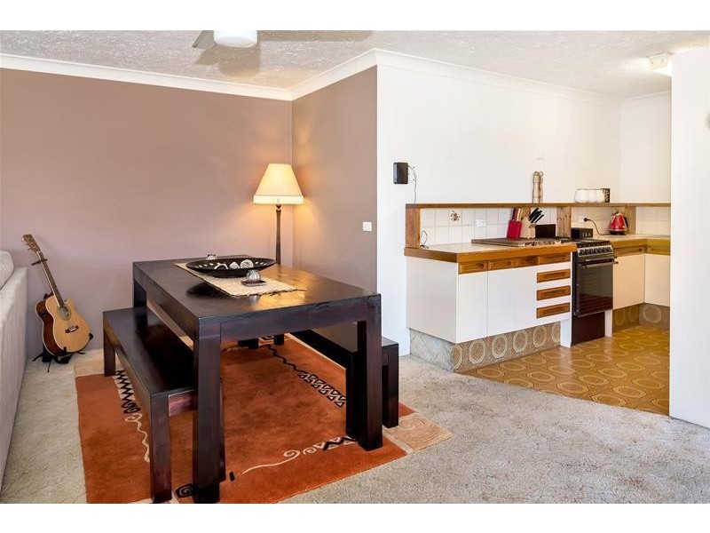 6/8 Twenty Second Avenue, Palm Beach QLD 4221