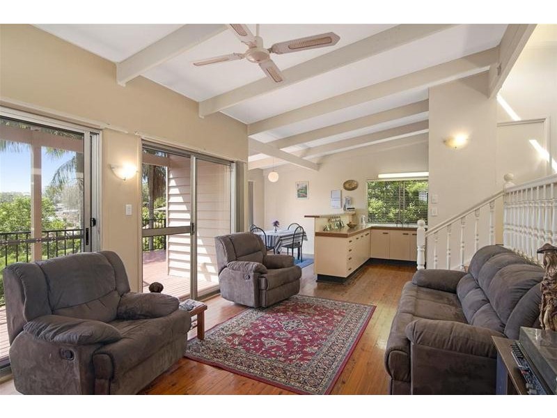 52 Hoffschildt Drive, Currumbin Waters QLD 4223