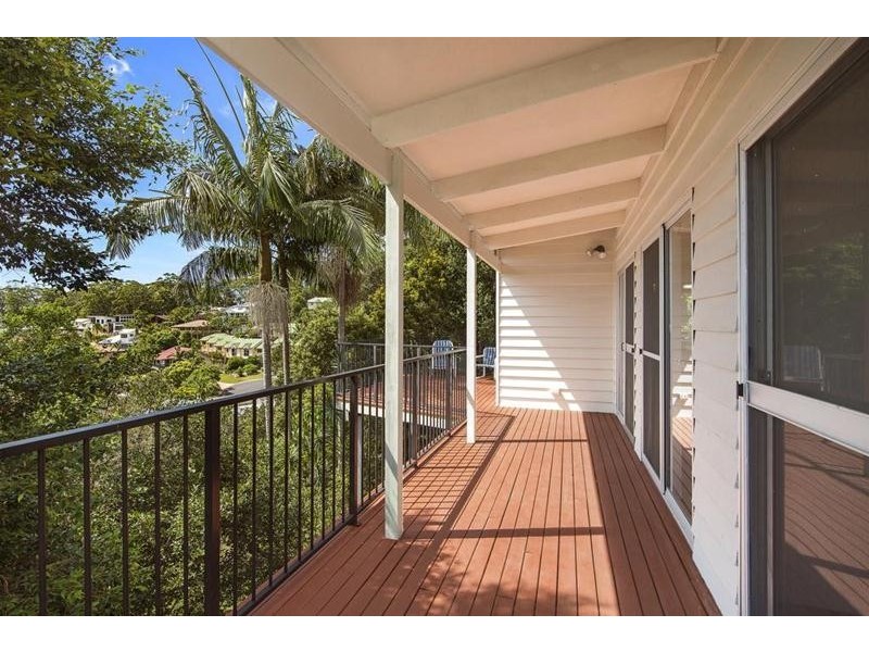 52 Hoffschildt Drive, Currumbin Waters QLD 4223