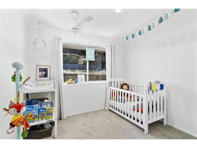 15 Kalamunda Close, Elanora QLD 4221