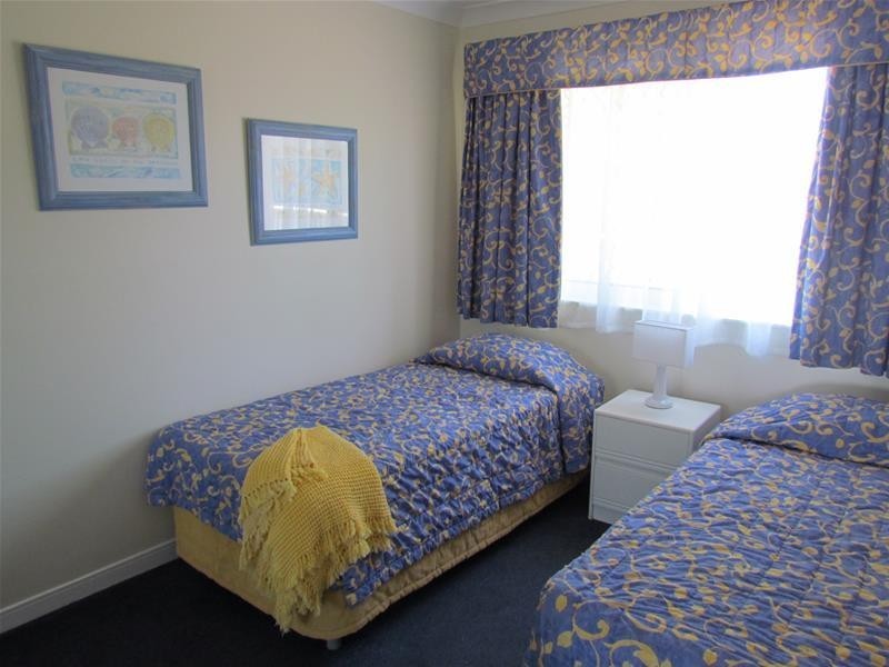 8/2 Seventeenth Avenue, Palm Beach QLD 4221