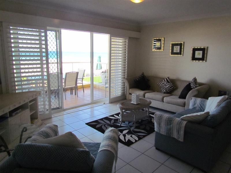 8/2 Seventeenth Avenue, Palm Beach QLD 4221