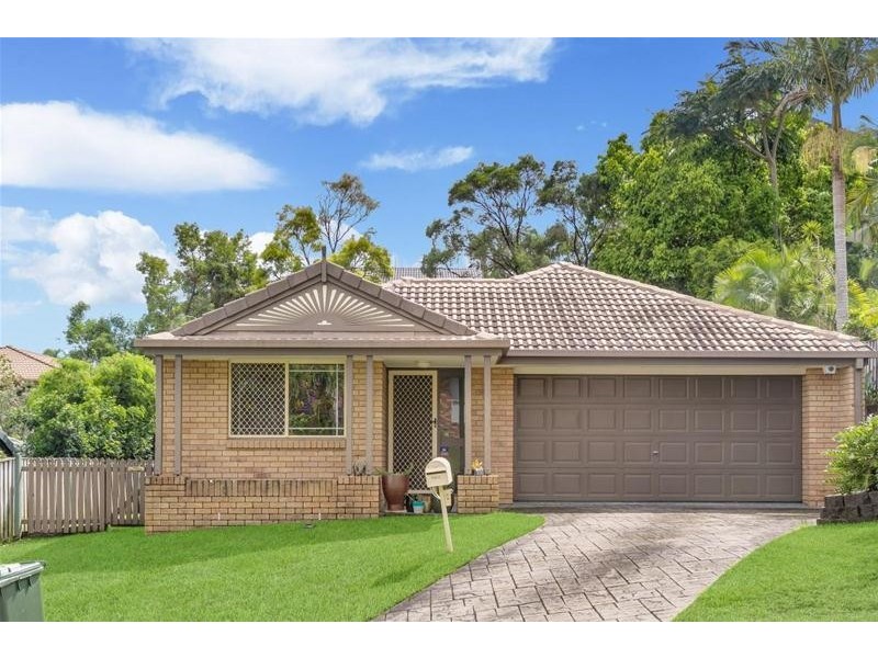 8 Carilla Place, Elanora QLD 4221