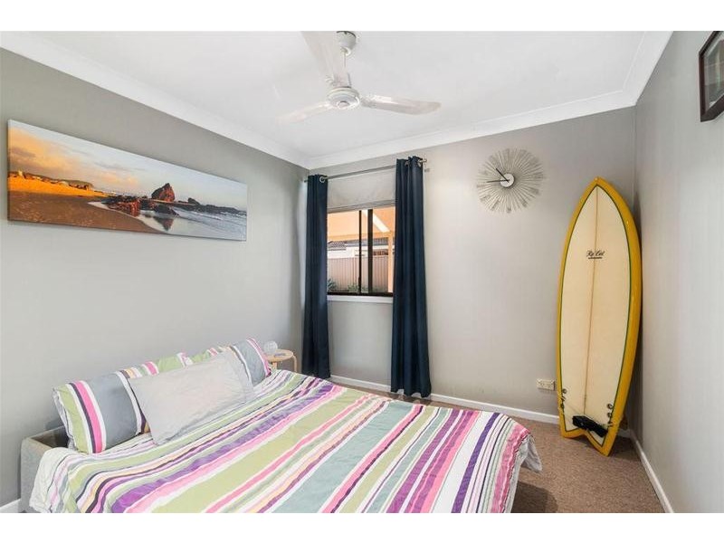 30 Seabrook Street, Elanora QLD 4221