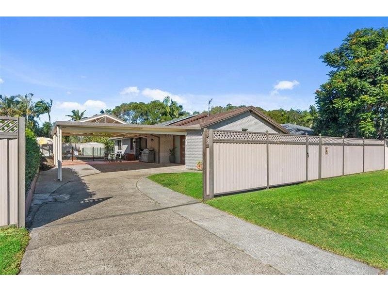 30 Seabrook Street, Elanora QLD 4221