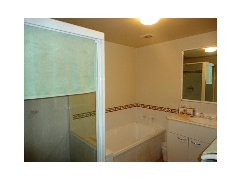 2/1260 Gold Coast Highway, Palm Beach QLD 4221