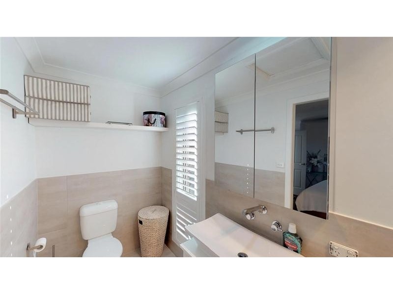 38 Jarrahdale  Drive, Elanora QLD 4221