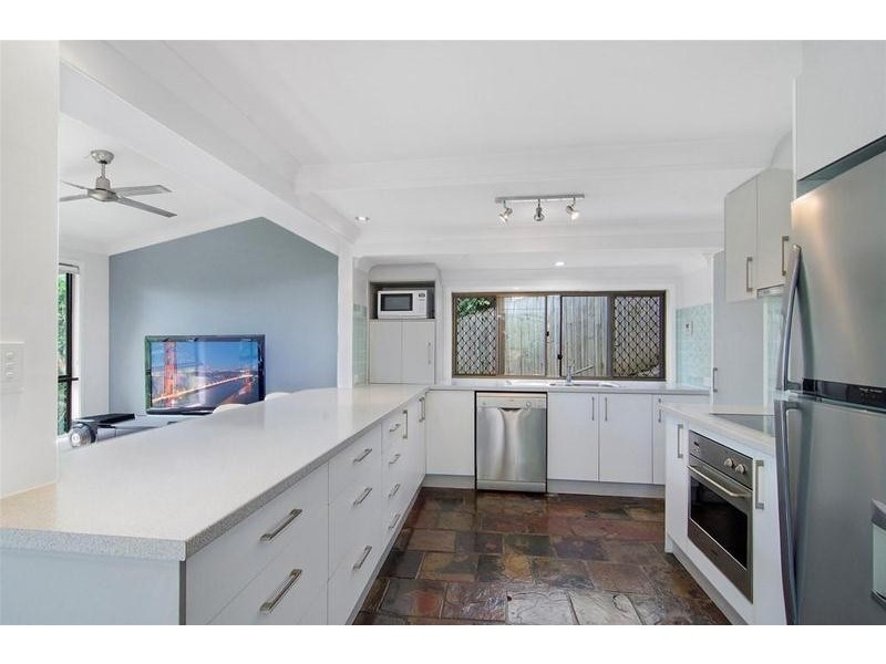 22 Hoffschildt  Drive, Currumbin Waters QLD 4223