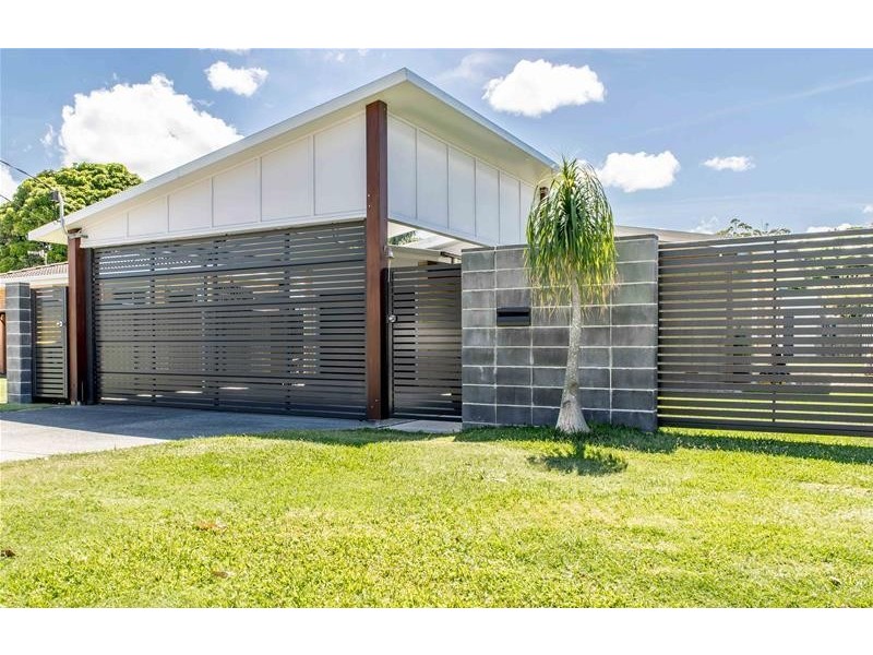 24 Leyte Avenue, Palm Beach QLD 4221